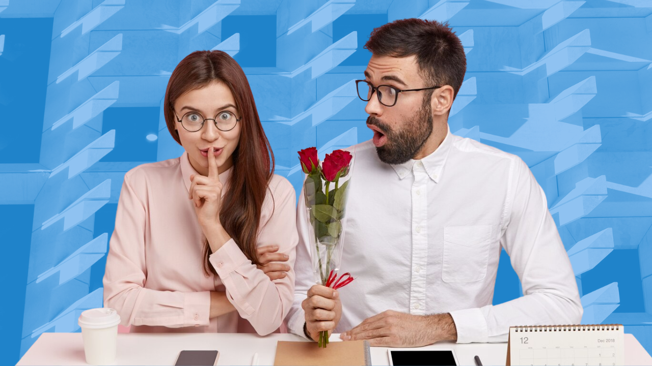 21 Signs a Male Coworker Likes You (Cracking the Office Romance!)