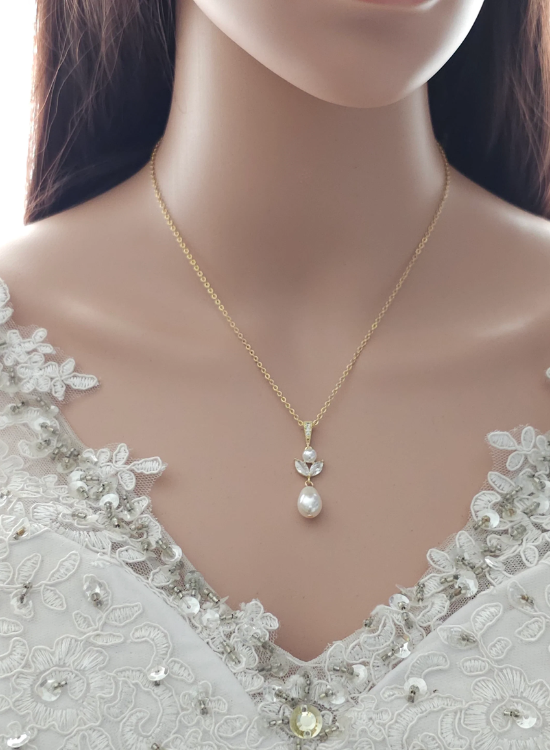 Minimalist Bridal Jewelry (1)