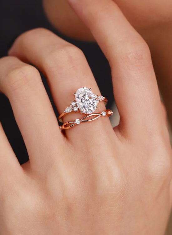 Oval Diamond Ring with Bezel-Set Wedding Band