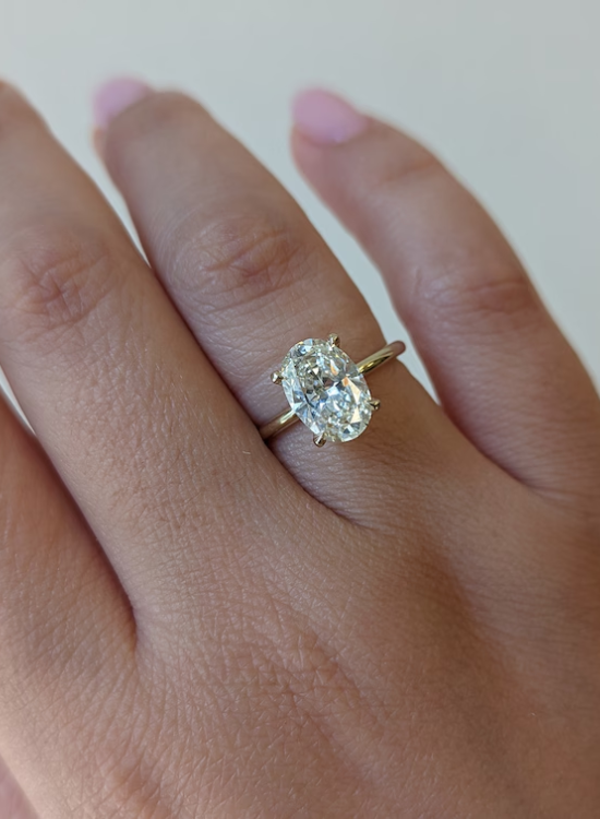 Oval Solitaire Wedding Ring
