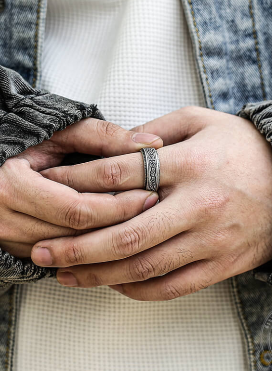 Viking Knotwork Wedding Ring