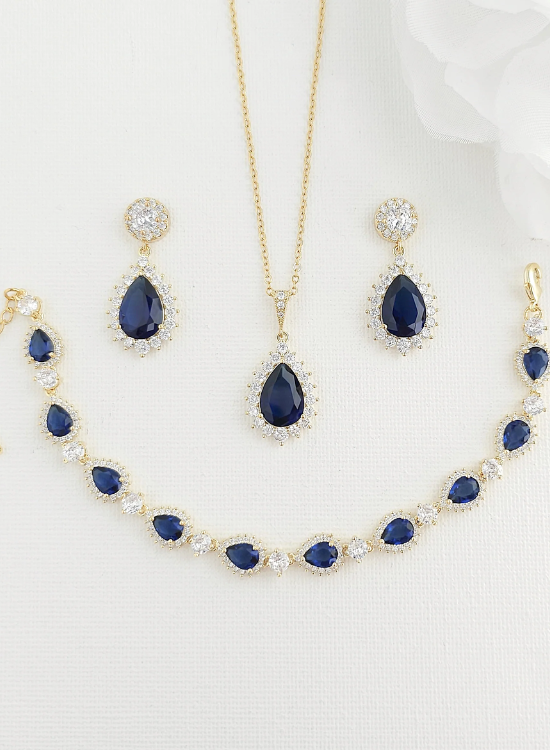 blue saphire cubic necklace