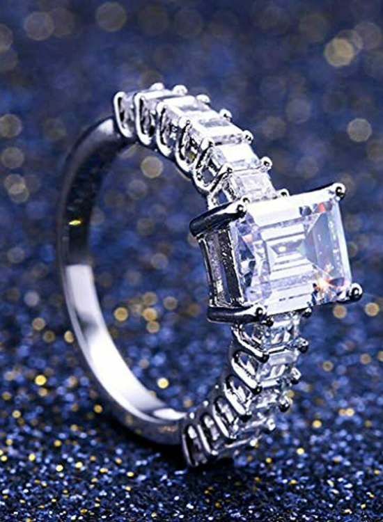 emerald cut ring