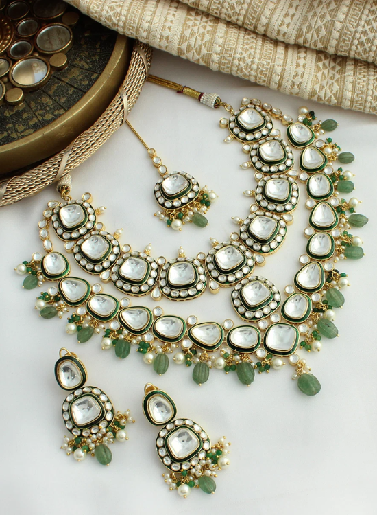 fidrous necklace set