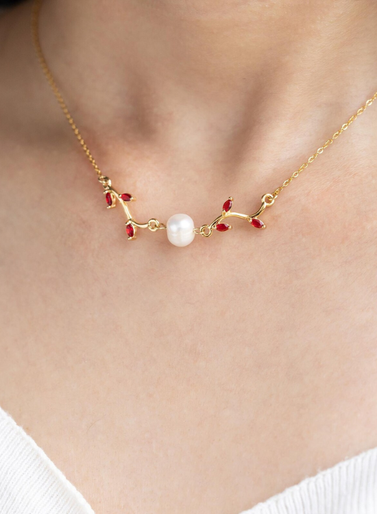 leaf pearl necklace
