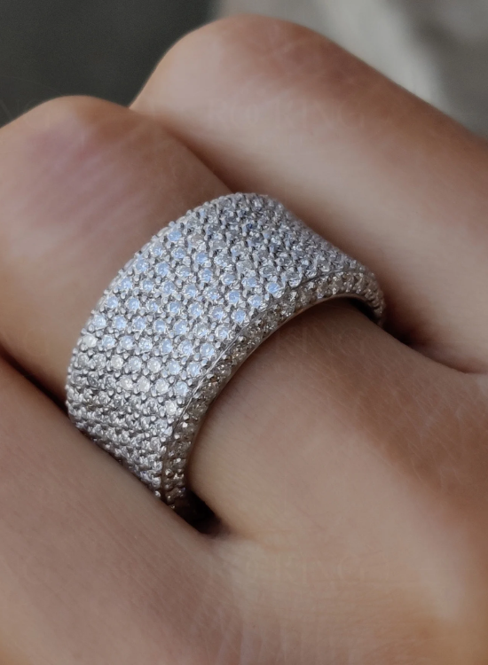 multi row wedding band