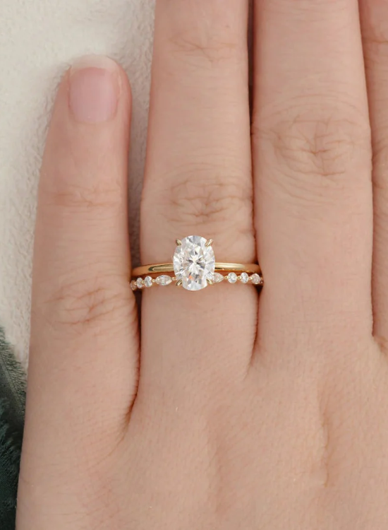 oval cut wedding ring