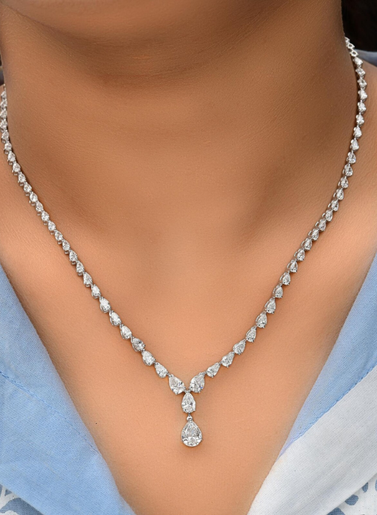 pear cut diamond necklace (1)