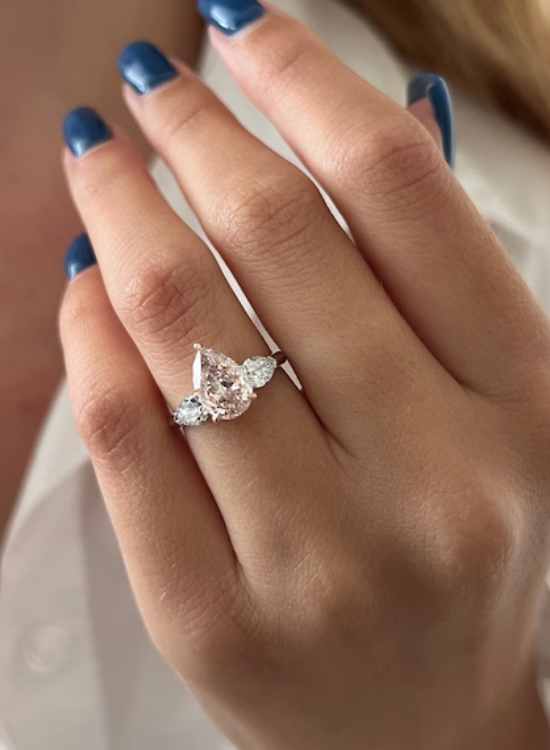 pear side stone ring