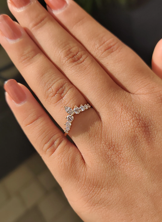 seven stone wedding band