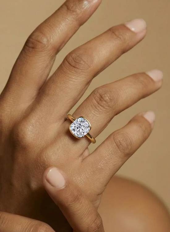 simple cushion cut ring