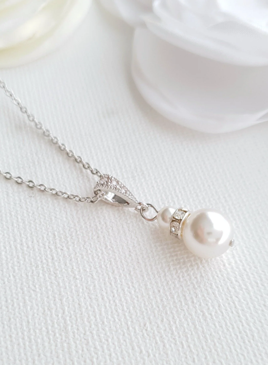 single pearl necklace
