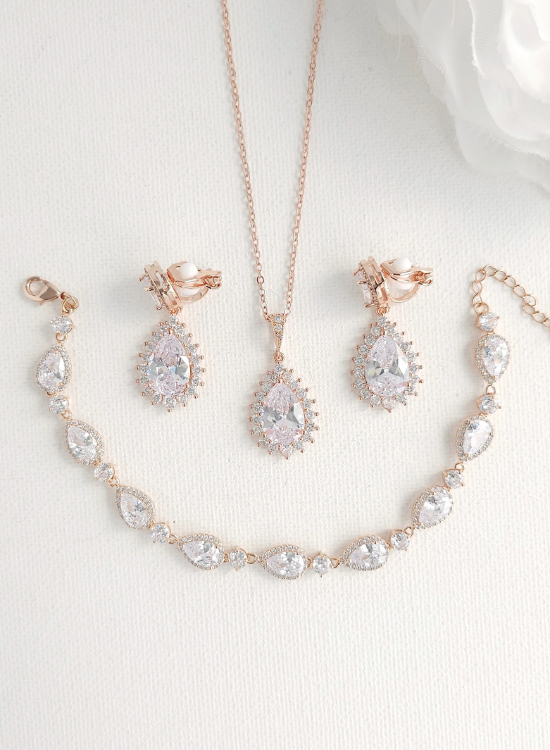 teardrop jewellery set