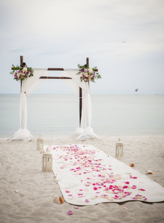 Minimalist Beach Wedding