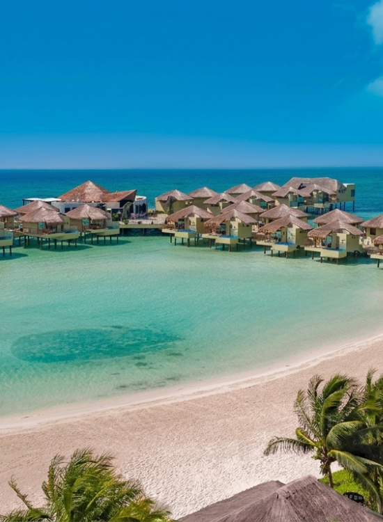Palafitos Overwater Bungalows at El Dorado Maroma (1)