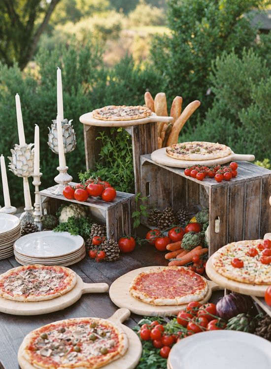 Pizza wedding food (1)