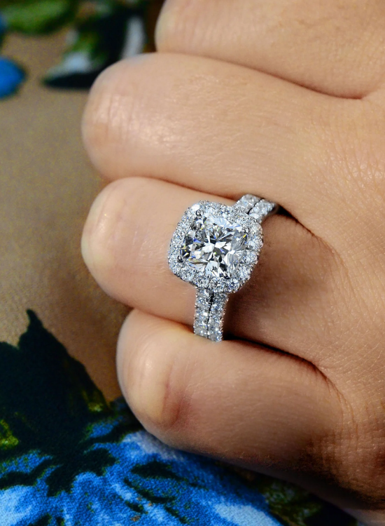 cushion cut halo ring