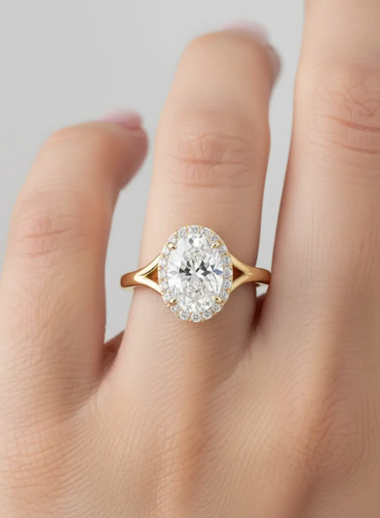 oval diamond halo ring