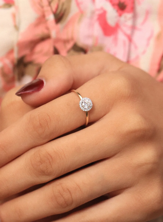 round diamond halo